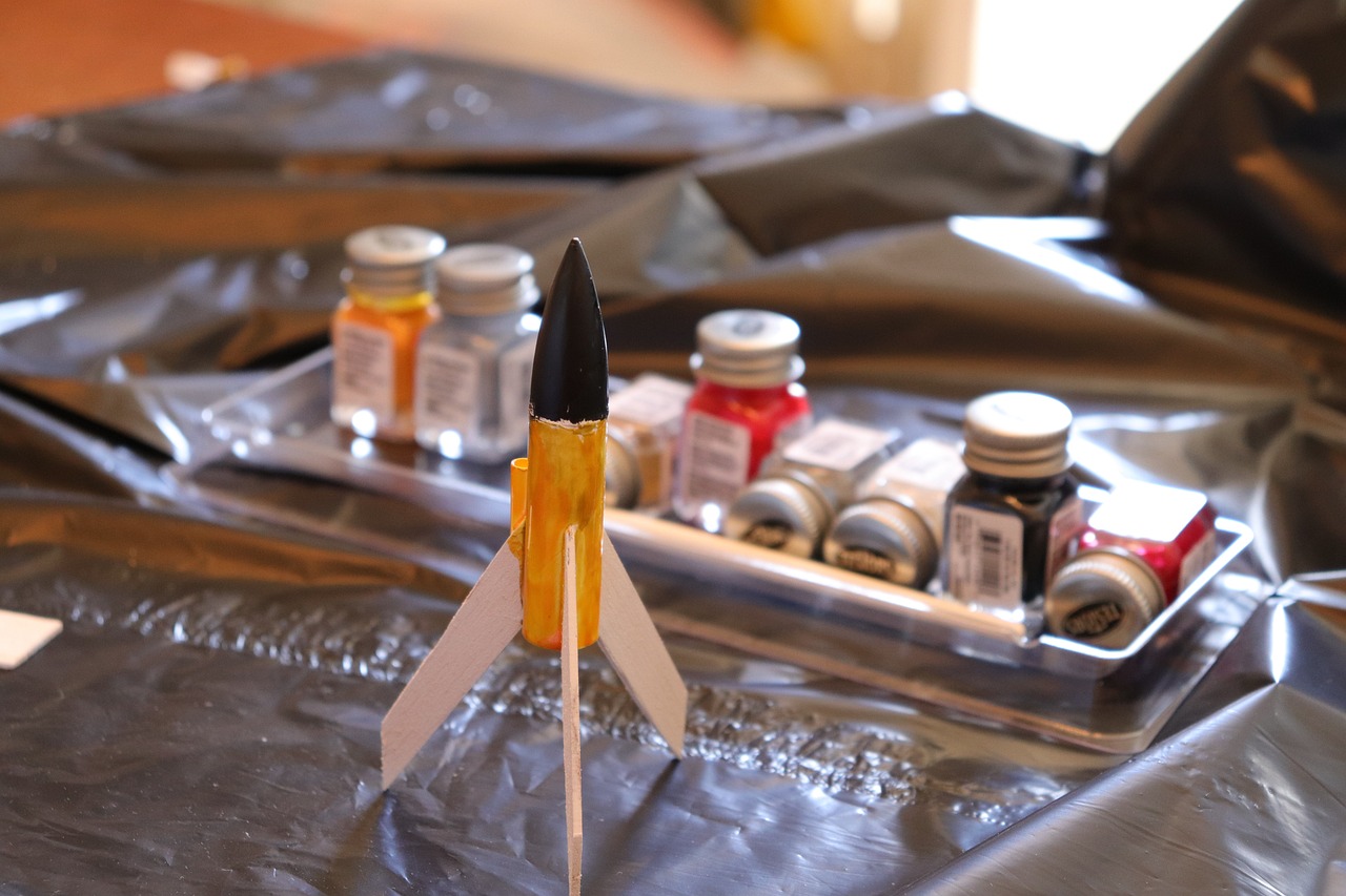 Amazing Astronomy: Space Crafts for Kids